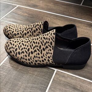 Skechers Women's Leopard Print Slip-On Loafers - Black & Tan
